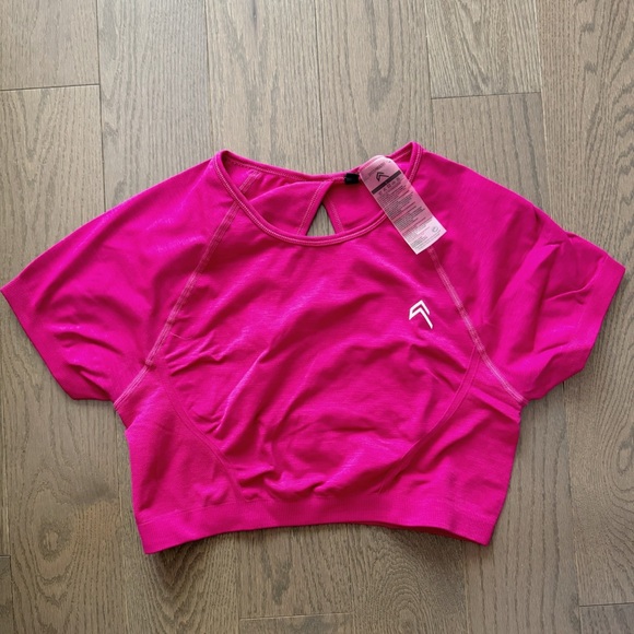 oner active effortless crop top - Picture 2 of 4